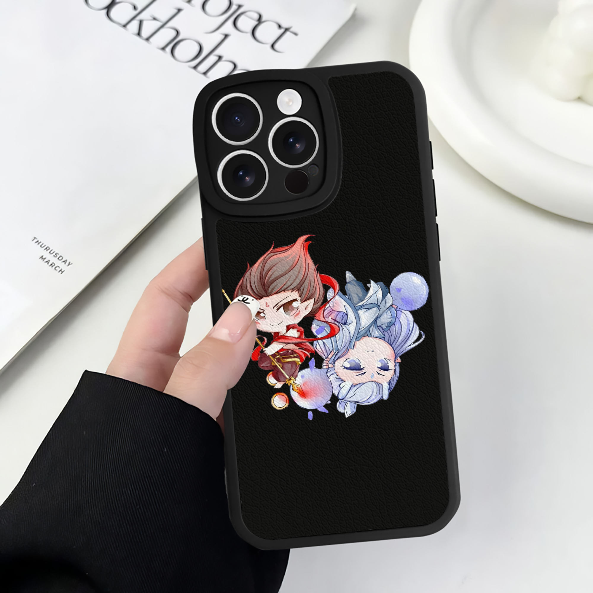 （画像用） Ne Zha 2 ナタ 魔童の大暴れ 【iPhone 16シリーズ対応】シリコンスマホケース（レザー調） 材質：シリコン